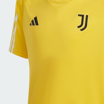 T-Shirt fonctionnel 'Juventus Turin Tiro 23' ADIDAS PERFORMANCE en jaune