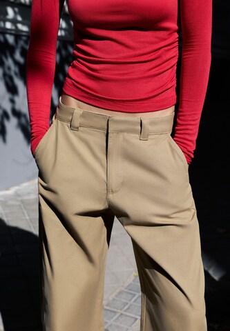 Barrel Pantaloni eleganți de la Pull&Bear pe bej