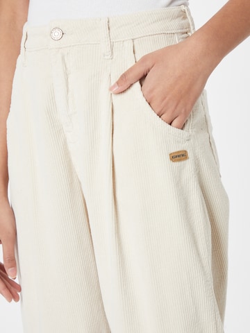 Gang Loose fit Pleat-front trousers 'Silvia' in Beige