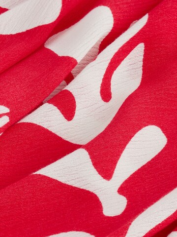 Robe Next en rouge