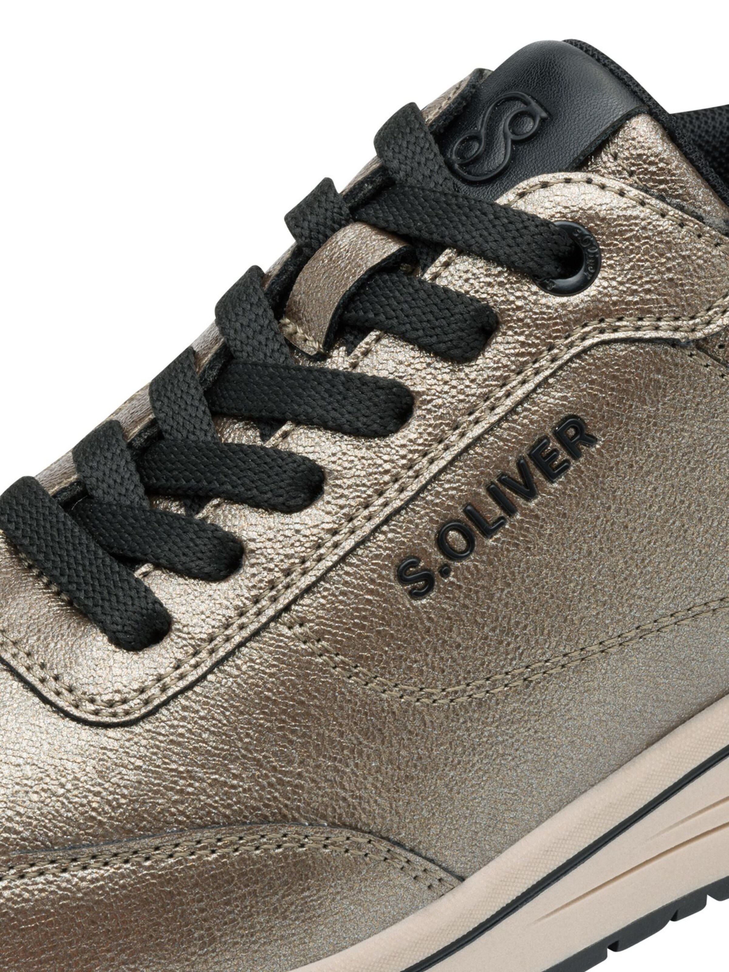 s.Oliver Sneaker in Silber