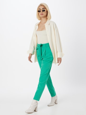 Effilé Pantalon à pince Wallis en vert