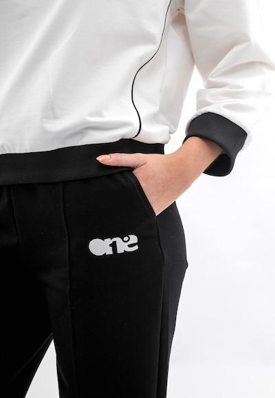 Tom Barron Jogginganzug in schwarz / weiß, Produktansicht