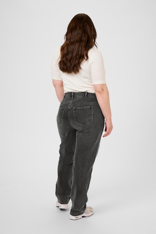 KAFFE CURVE Regular Jeans 'KCpetri' in Grau