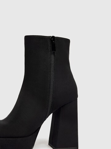 Ankle boots di Pull&Bear in nero