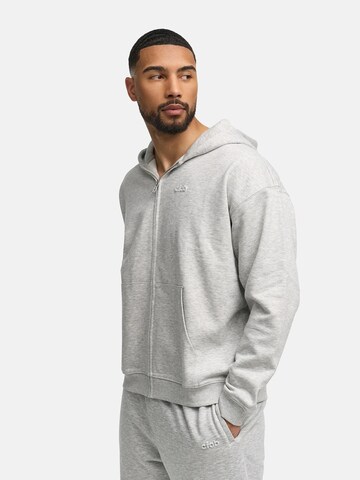cfab (formerly creamy fabrics) Sweatshirt 'Relaxed Zip' in Grau