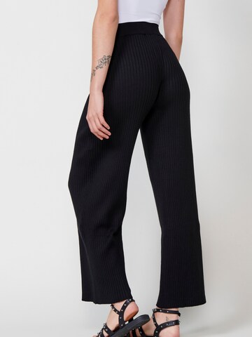 regular Pantaloni di KOROSHI in nero
