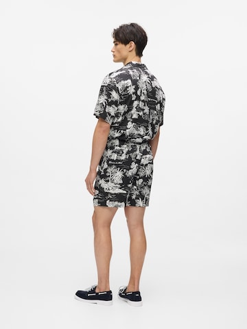 Karl Lagerfeld Regularen Hlače | črna barva