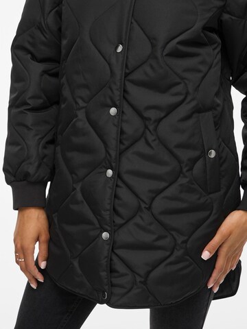 Cappotto di mezza stagione 'VITate' di VILA in nero