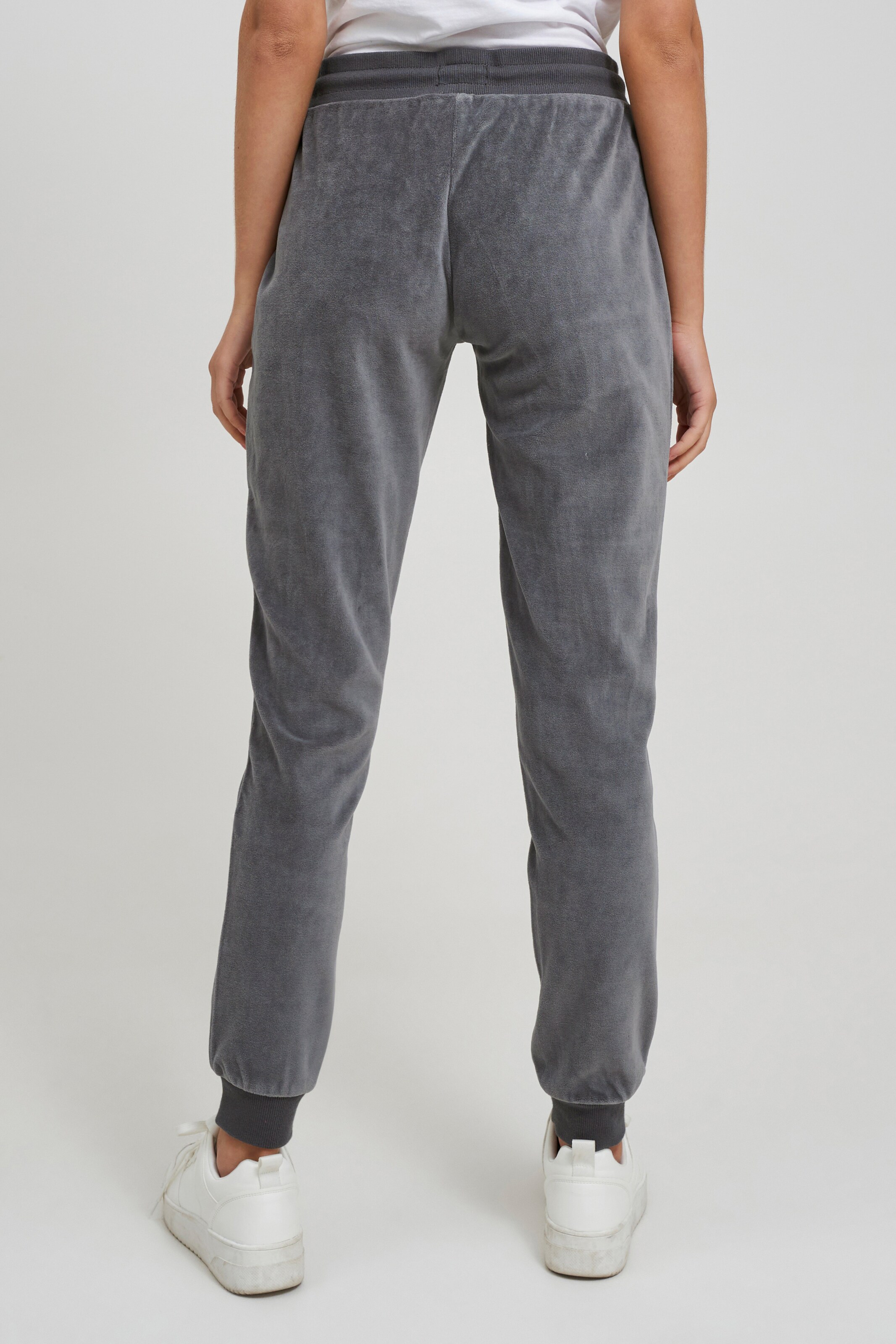 Frauen Große Größen Oxmo Sweathose 'NIKITA' in Grau - VC68403 Frauen Große Größen Oxmo Sweathose 'NIKITA' in Grau - VC68403