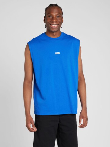 HUGO T-shirt 'Nancoso' i blå