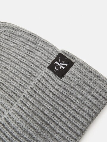 Calvin Klein Hut 'MONOGRAM BEANIE RIB' in Grau