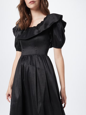 True Decadence Φόρεμα σε μαύρο