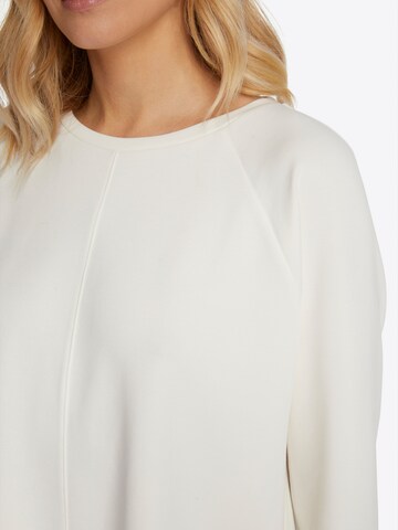 Sweat-shirt Rich & Royal en blanc