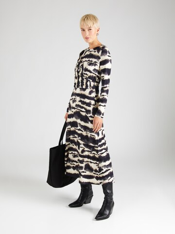 TAIFUN - Vestido en beige: frente
