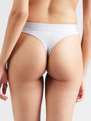 Tanga de la Karl Lagerfeld pe bej