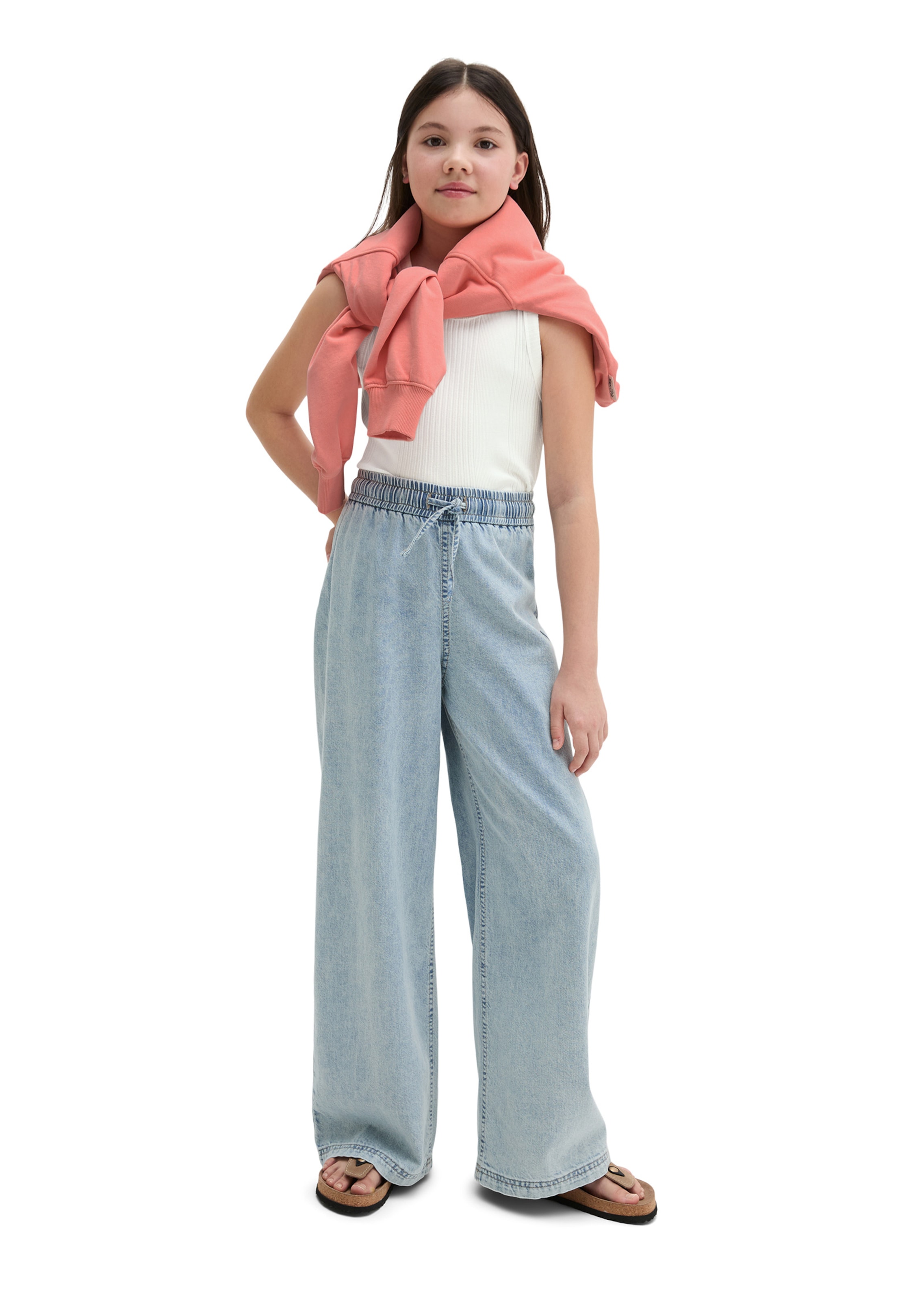 Marc O'Polo Loosefit Jeans in Blauw: voorkant