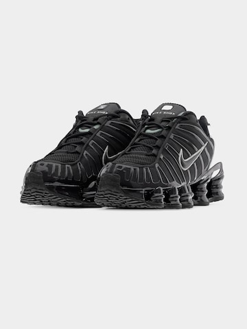 Baskets basses 'Shox TL' Nike Sportswear en noir