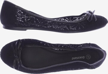 Graceland Flats & Loafers in 37 in Black: front