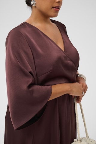 KAFFE CURVE Dress in Brown