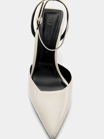 Pull&Bear Pumps in White