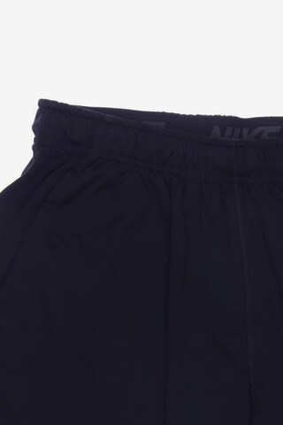 NIKE Shorts in 35-36 in Black