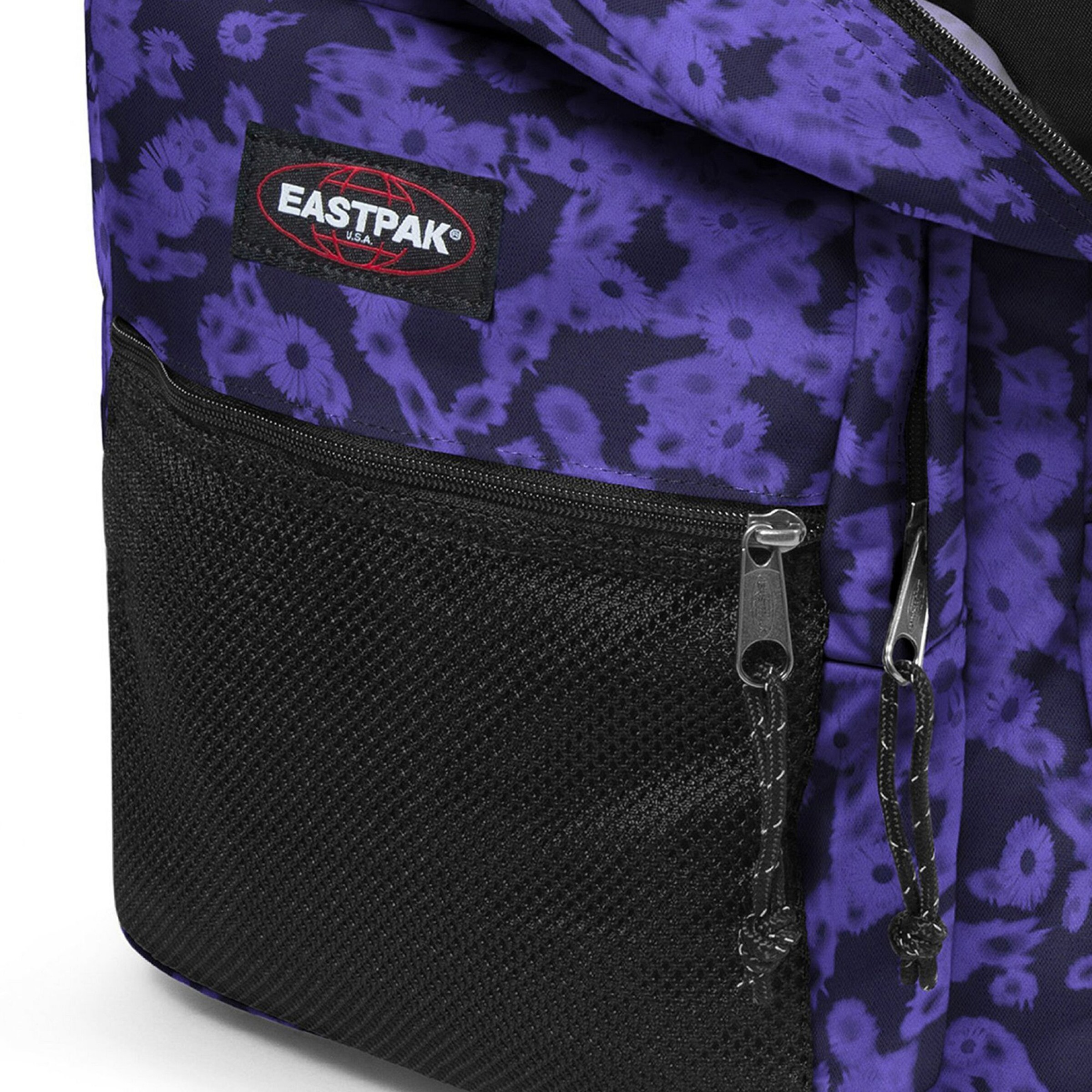 EASTPAK Backpack 'Pinnacle' in Purple