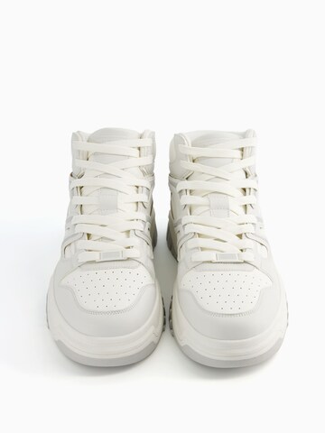 Bershka High-top trainers in Grey