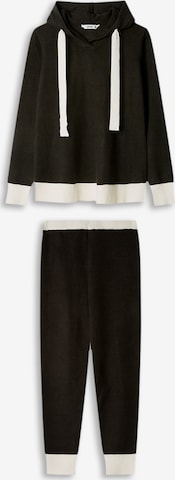 GiselaPidžama 'Set' - crna boja: prednji dio