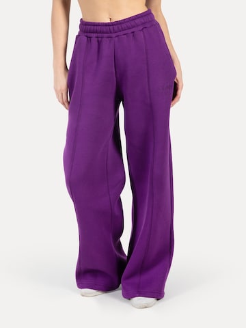 Loosefit Pantalon 'Siara' Smilodox en violet : devant