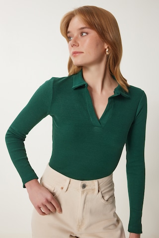 Happiness İstanbul Shirt in Green: front