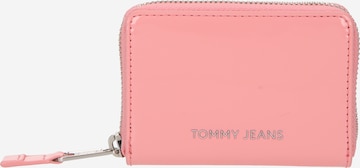 Tommy Jeans Wallet in Pink: front