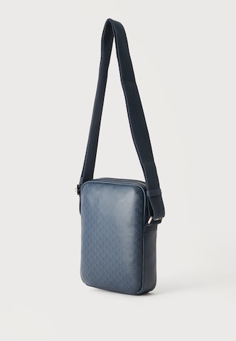 Calvin Klein - Mala de ombro em azul