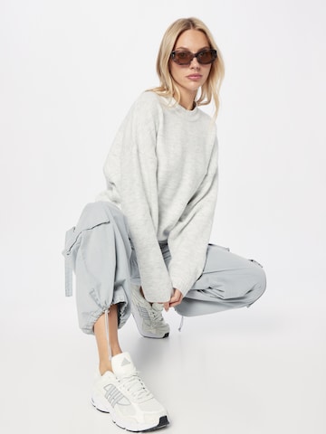 NLY by Nelly Pullover in Grau