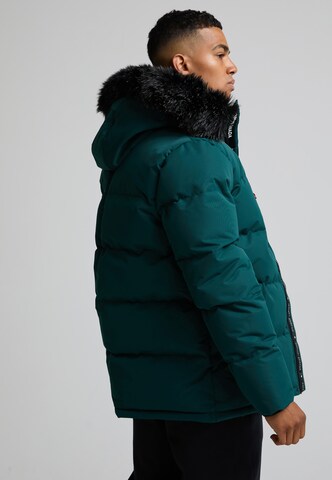 Veste d’hiver 'OSHAWA 2.0' Zavetti Canada en vert : sur le côté