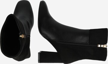 Bottines 'Ylvi' ABOUT YOU en noir