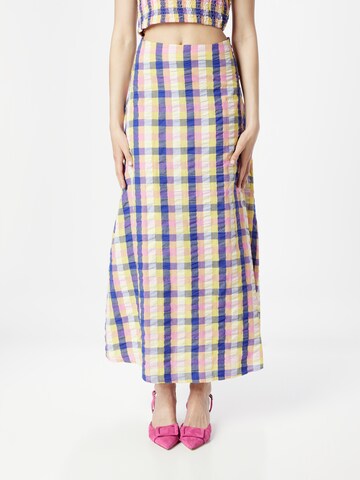 Monki Skirt in Yellow: front