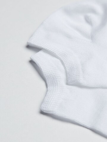 CALZEDONIA Ankle Socks in White