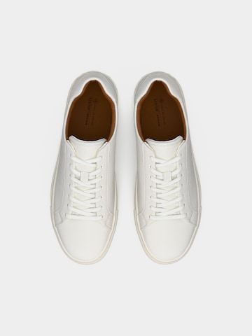 CALL IT SPRING - Zapatillas deportivas bajas 'TRABUCO' en blanco