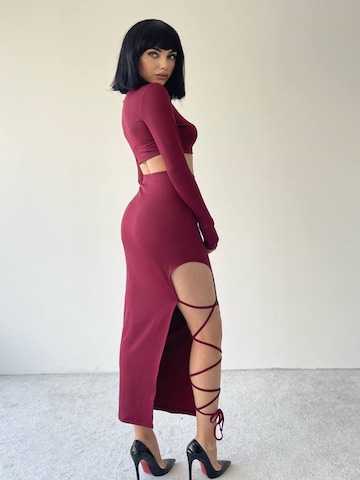 WOMAN VISION Suit in Red
