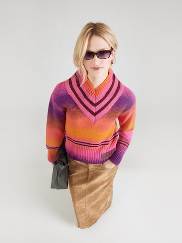Pullover 'COLLEGE DEGRADE' di GCDS in rosa