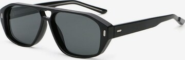 VEYREY Sunglasses in Black: front