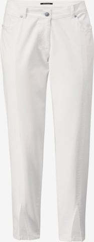 Sara Lindholm Regular Jeans in White: front