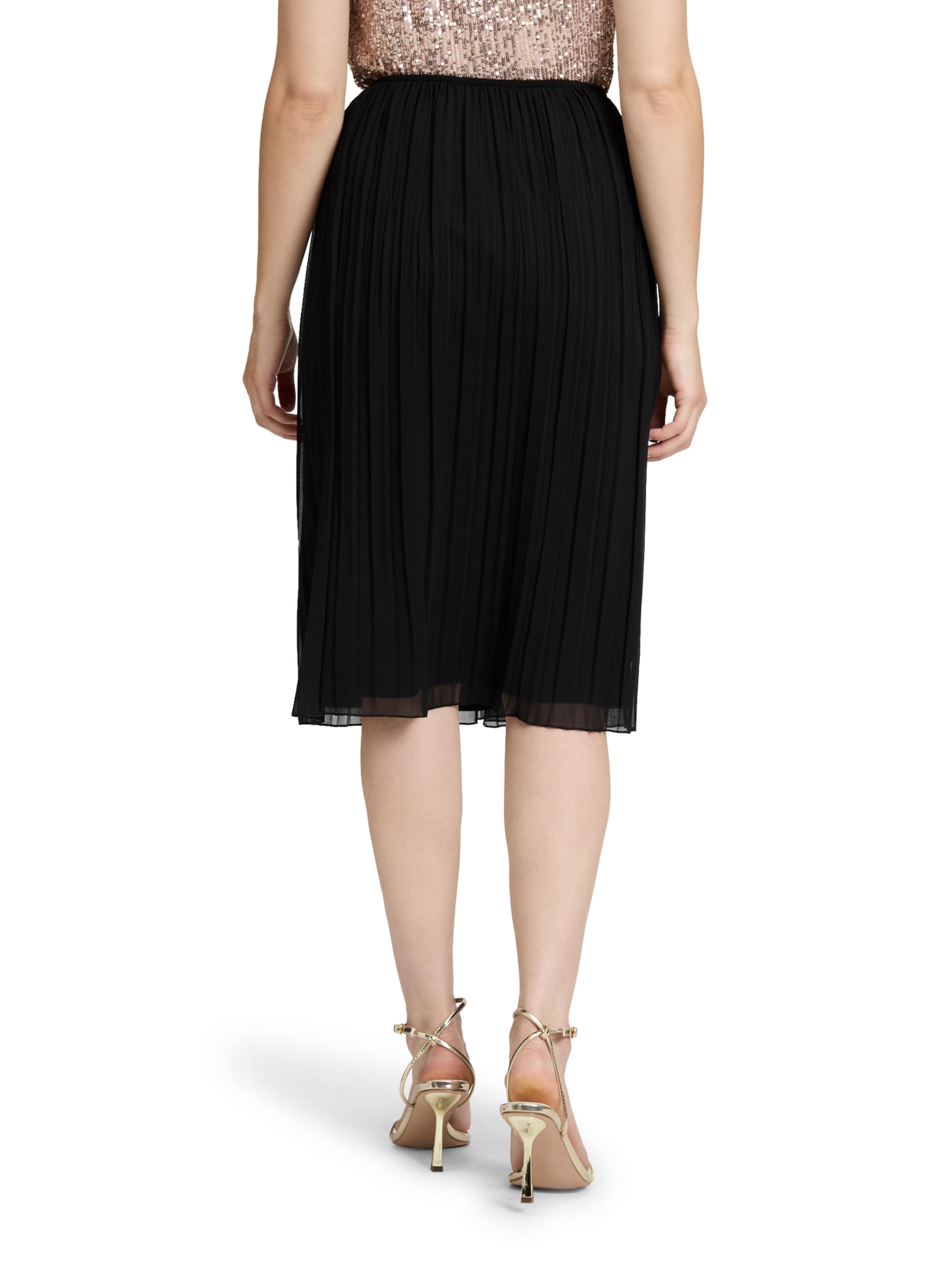 Vera Mont Skirt in Black