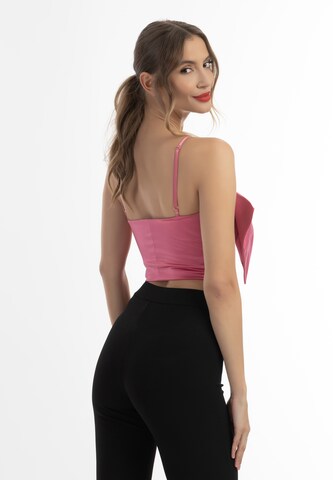 Top di faina in rosa