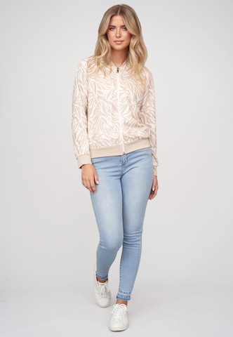 Cloud5ive Between-Season Jacket in Beige