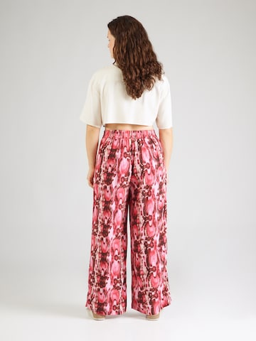 Loosefit Pantalon 'CARSHILLA' ONLY Carmakoma en rose