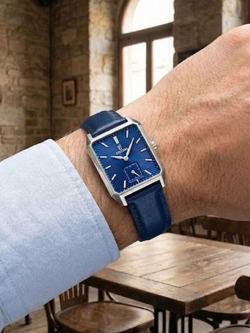 Montre à affichage analogique 'Watch On The Square' FESTINA en bleu