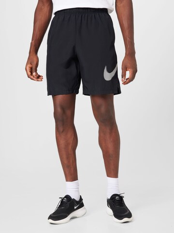 NIKE Loosefit Sportnadrágok - fekete: elől