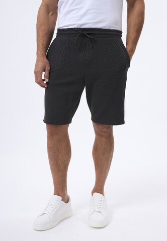 Felix Hardy Regular Trousers in Grey: front